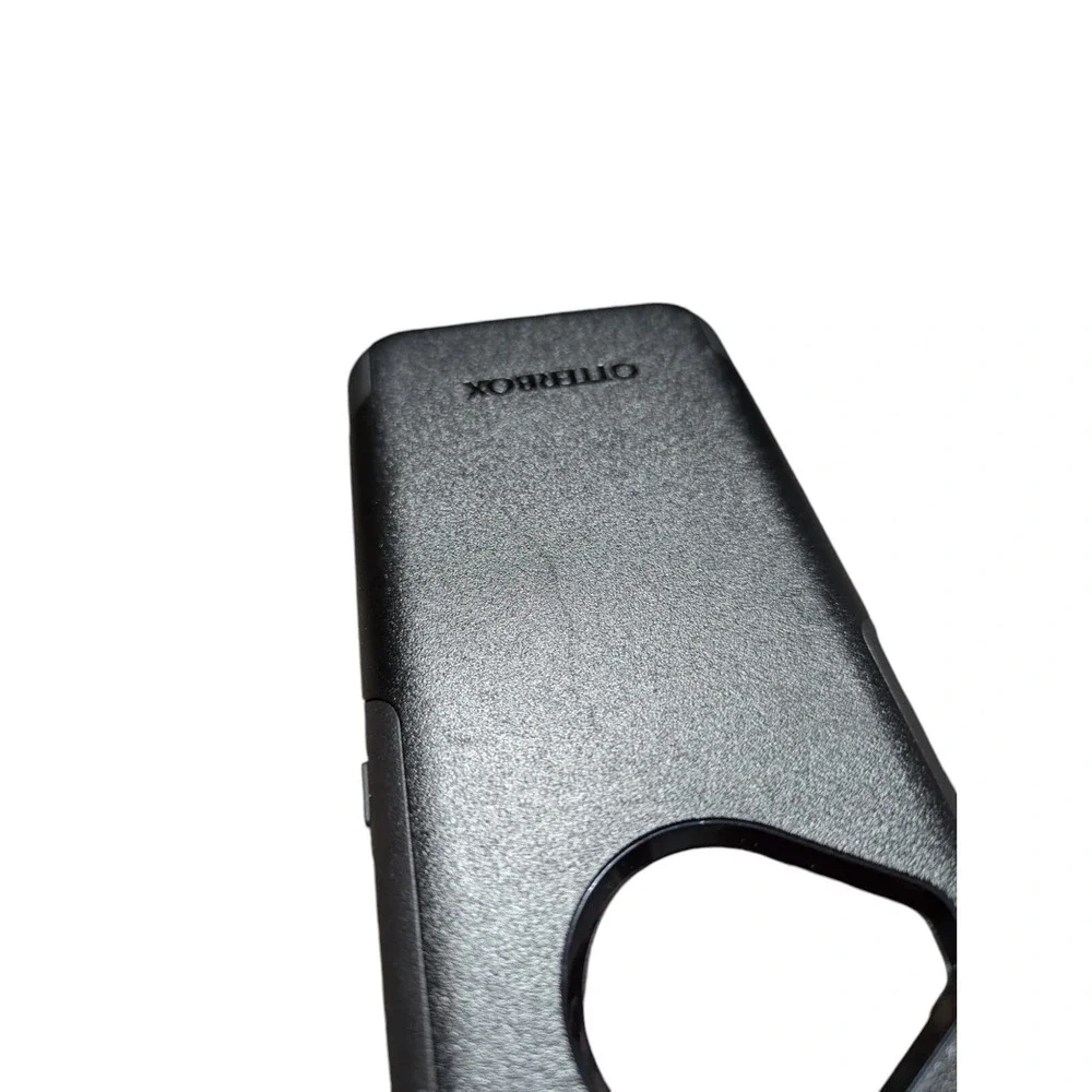 OtterBox item looks